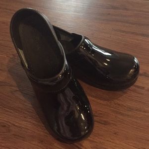 Size 37 Sanita Clogs
